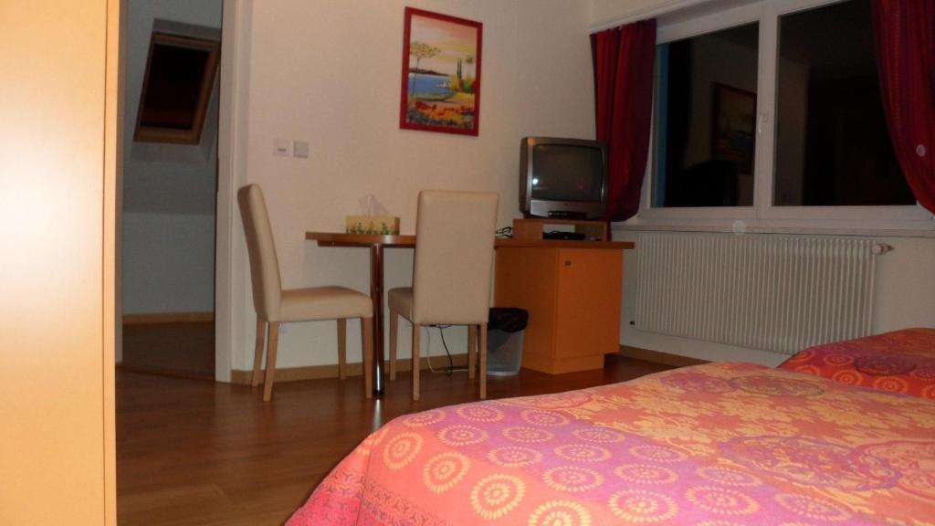 La Maison Bleue Panzió Dieffenbach-au-Val Szoba fotó